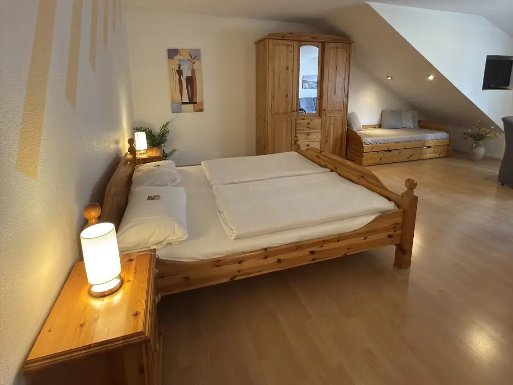 Gemuetliche-FeWo-Hofblick-1Z-Ferienwohnung-Niedersachsen-Heideort-Luenzen-Schneverdingen-Ferienhof-Reiterhof-4